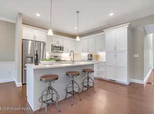 264 Keswick Dr, Blakeslee, PA 18610