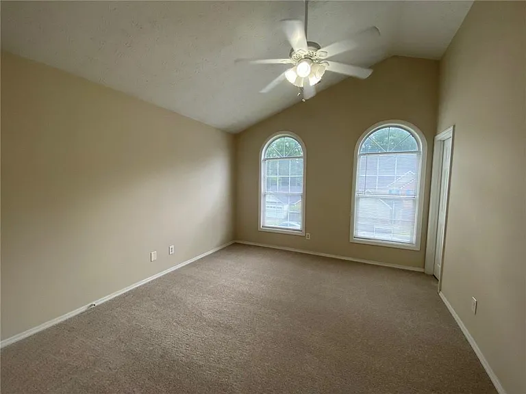 1325 Old Victorian Ct — Photo 22