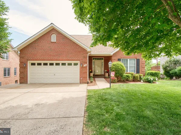 86 N View Cir, Warrenton, VA 20186