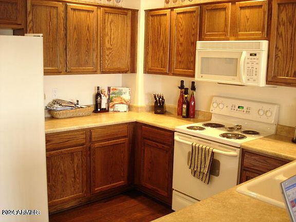 2nd image of 20121 N 76th St Unit 2063