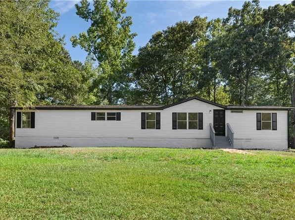 131 Coyote Trl, Jackson, GA 30233