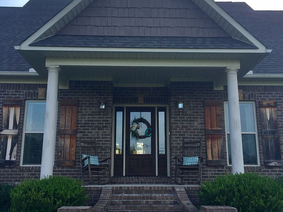 1st image of 226 Joy Ln