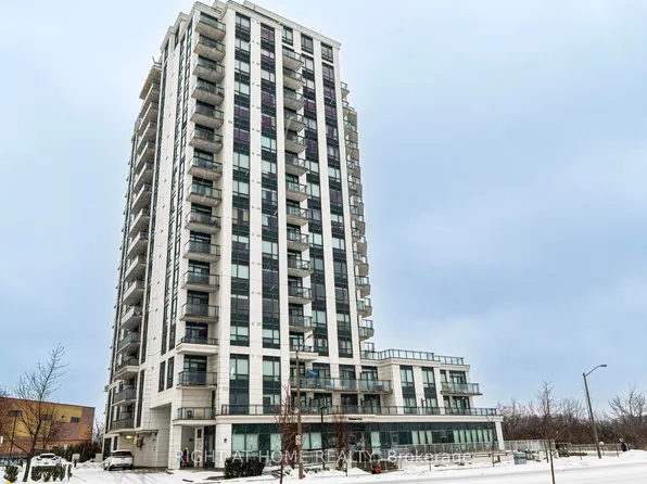 840 Queens Plate Dr #1402, Toronto, ON M9W 0E7