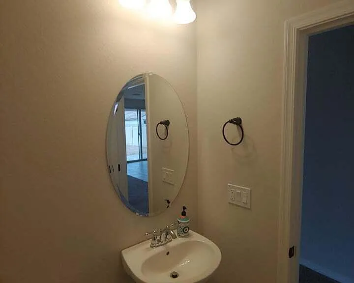 8746 W Solano Dr — Photo 6