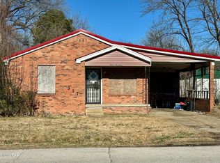 317 Maple St, Humboldt, TN 38343