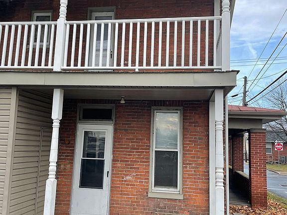 2nd image of 26 E Park St #10796366