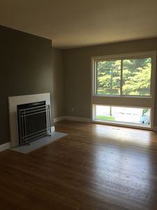 2 Crossroads Ln, Glastonbury, CT, 06033