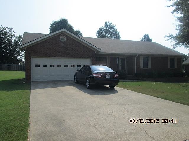 2nd image of 301 Bellwood Dr