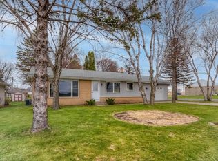 109 Western Ave, Green Isle, MN 55338