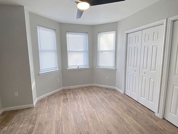 4th image of 4327 Reno St