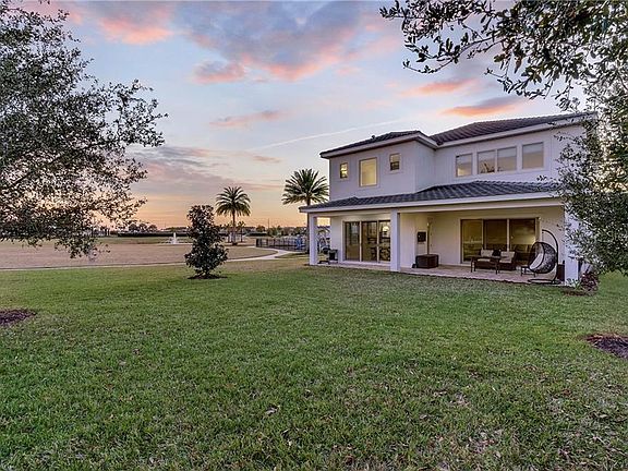 3rd image of 8181 Topsail Pl