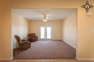 3rd image of 2 W Lake Ct