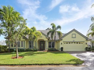 4001 NW Willow Creek Dr, Jensen Beach, FL 34957
