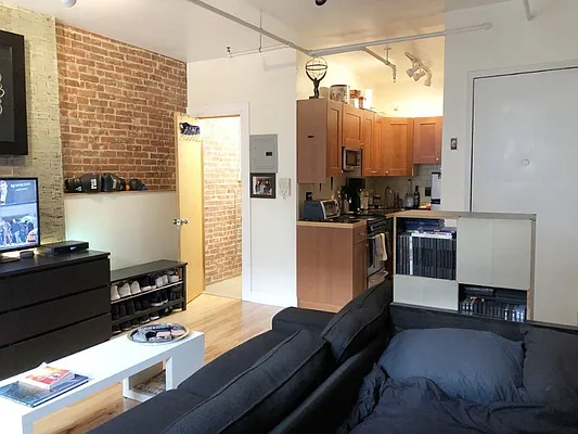 Rented by Best Apartments North Inc | media 4