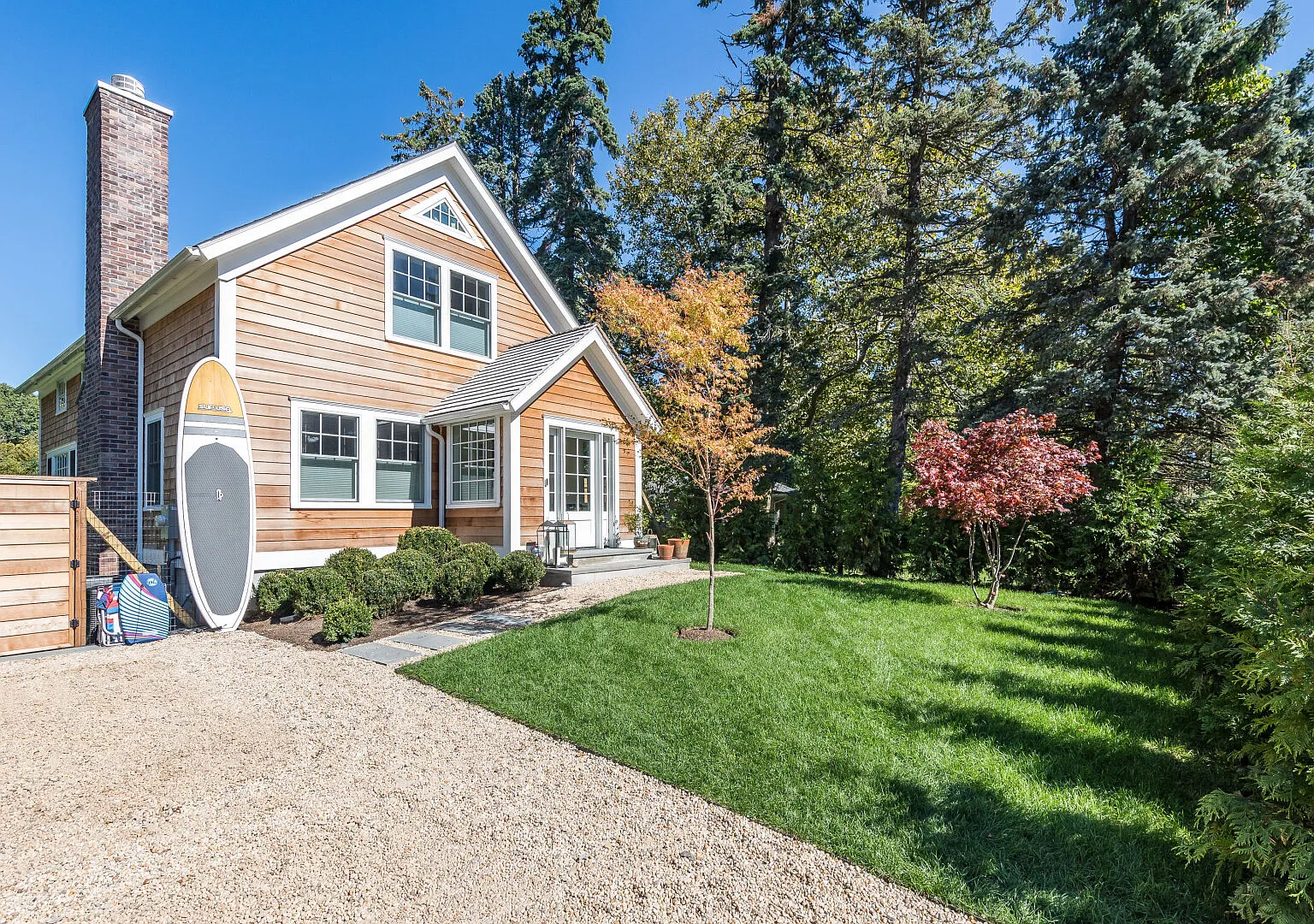 Beautifully Designed Sag Harbor Home with Private Pool — Photo 1