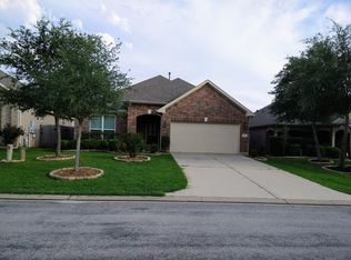 2218 Maple Point Dr N, Conroe, TX 77301