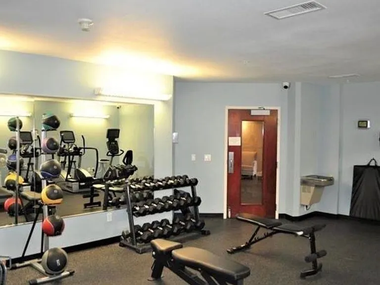 24 hour gym