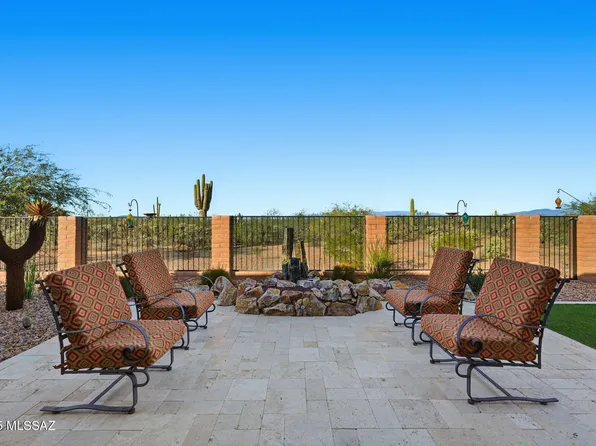 2443 E Copper Valley Way, Green Valley, AZ 85614