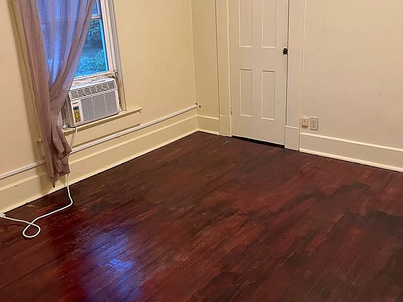 4th image of 1816 W Jackson St #0