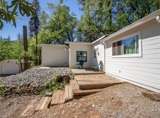 19692 Shasta Dr, Lakehead, CA