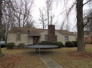201 Robinwood Dr, Dalton, GA 30721