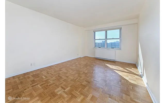 Sold by Douglas Elliman | media 10