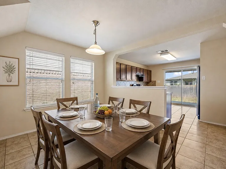 13405 Lismore Ln — Photo 11