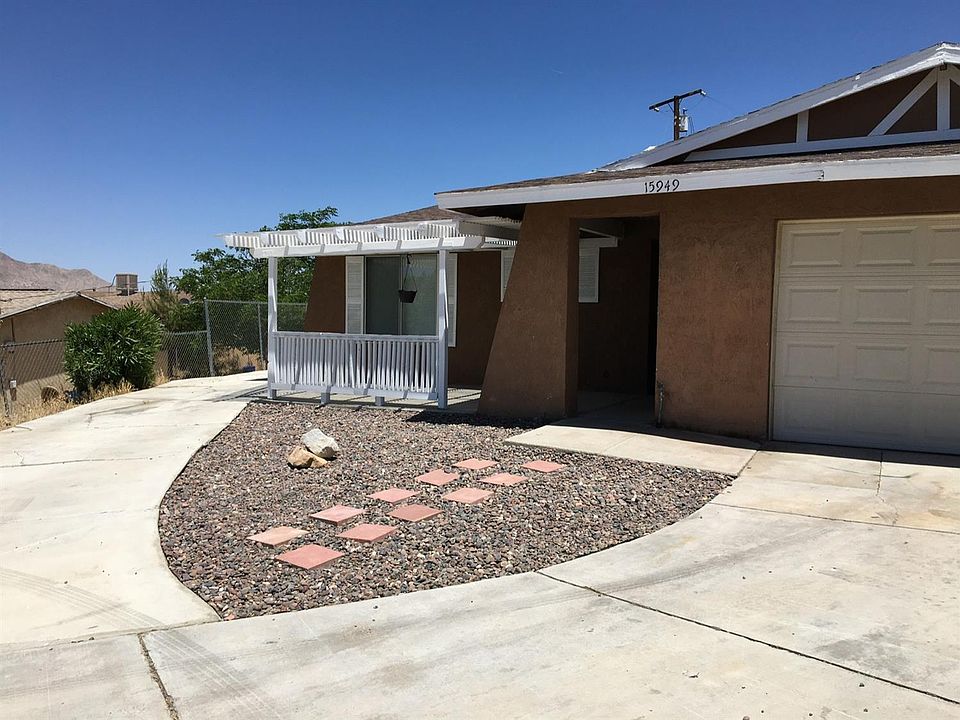 1st image of 15949 La Verida Ct