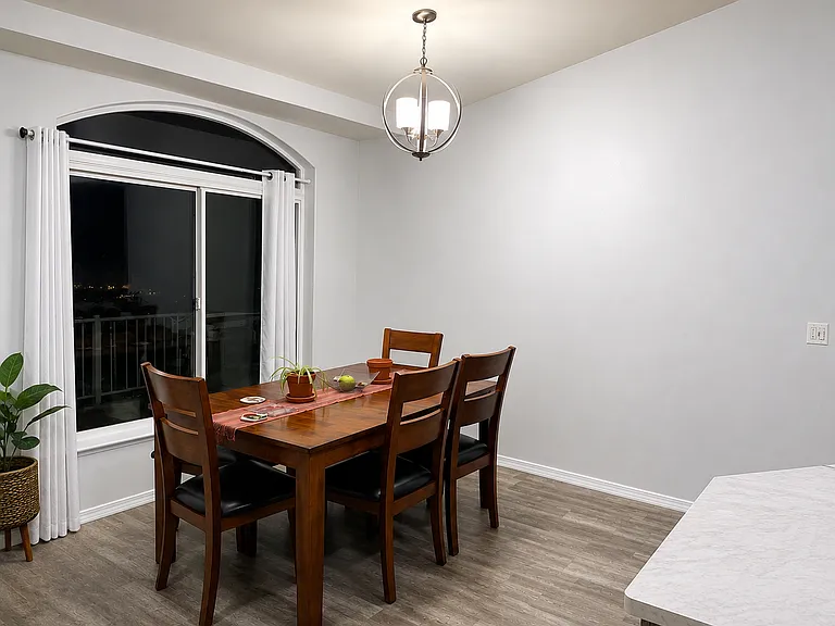 209 Dailey Ave #13 — Photo 7