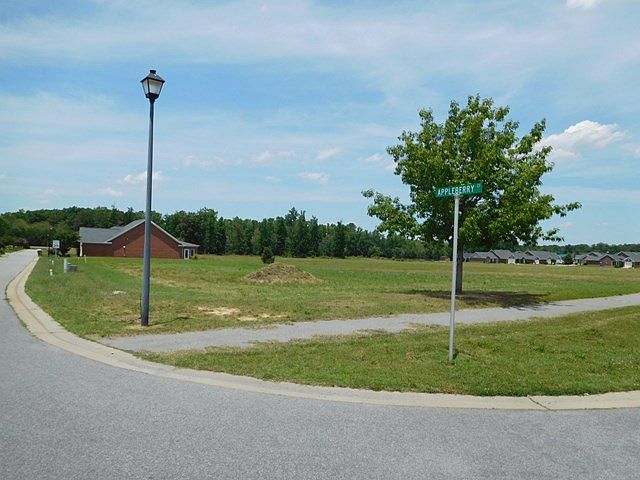 1st image of 1 Appleberry Ct