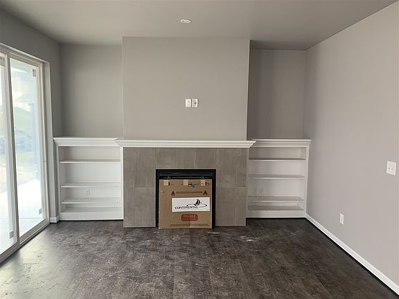 3rd image of 2705 S Seabiscuit Dr