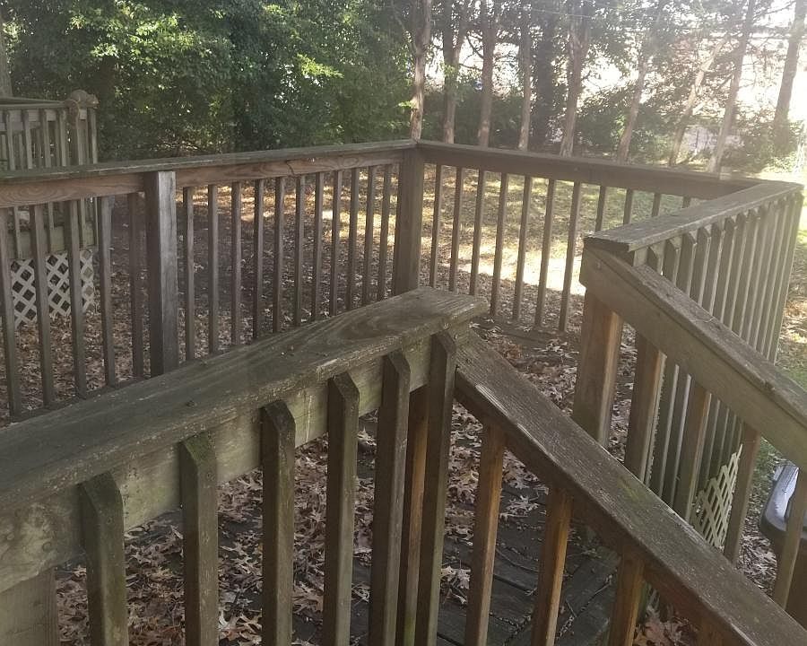 2nd image of 1009-1011 Mac Arthur Cir