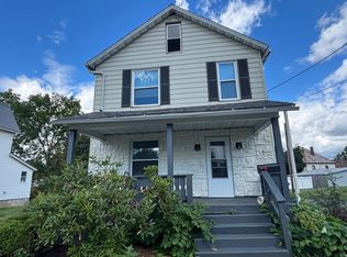 615 Barmore Ave, Grove City, PA 16127