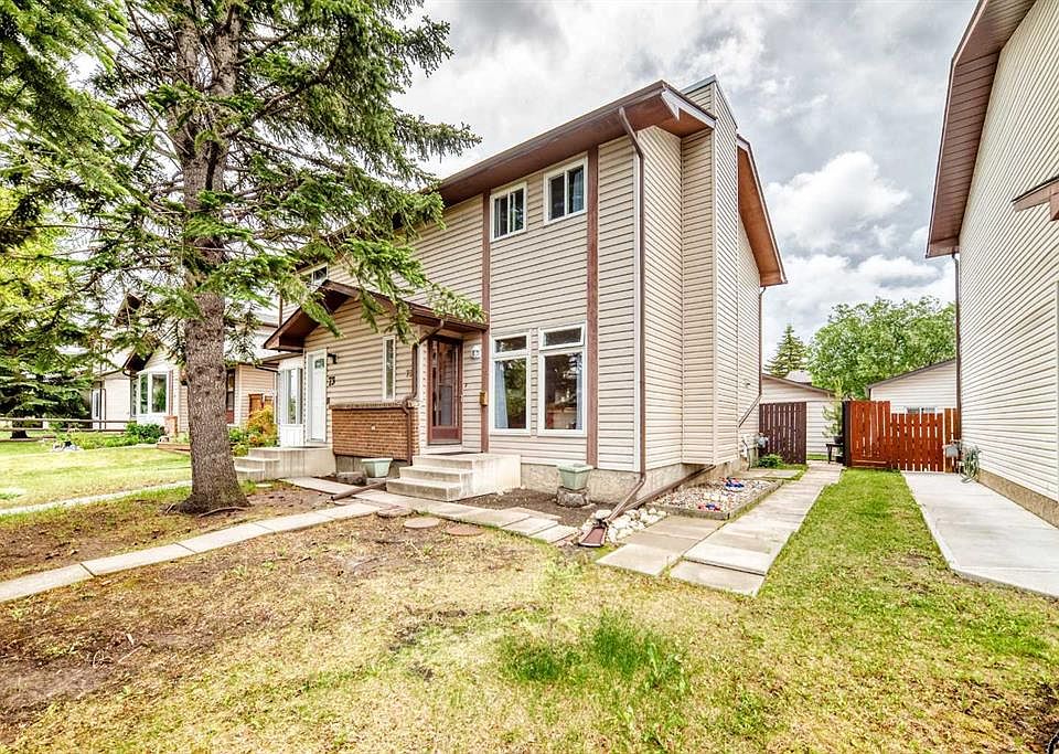 1st image of 75 E Cedardale Cres SW