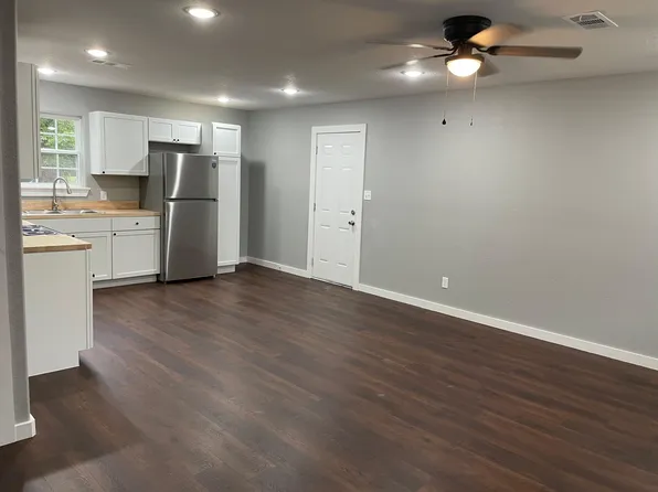 5214 Plum St, Fort Smith, AR 72904