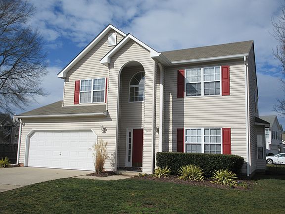 3rd image of 900 Cedar Glen Ct