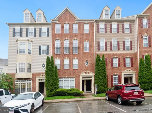 2235 Ivy Ln #4, Chesapeake Beach, MD 20732