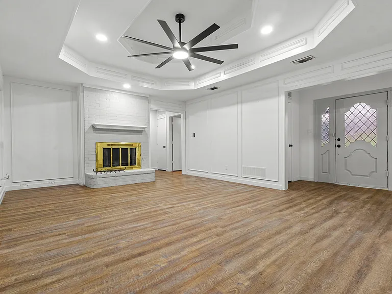 1503 Bellflower Dr — Photo 22
