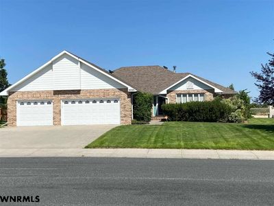 3025 12th Ave, Scottsbluff, NE, 69361