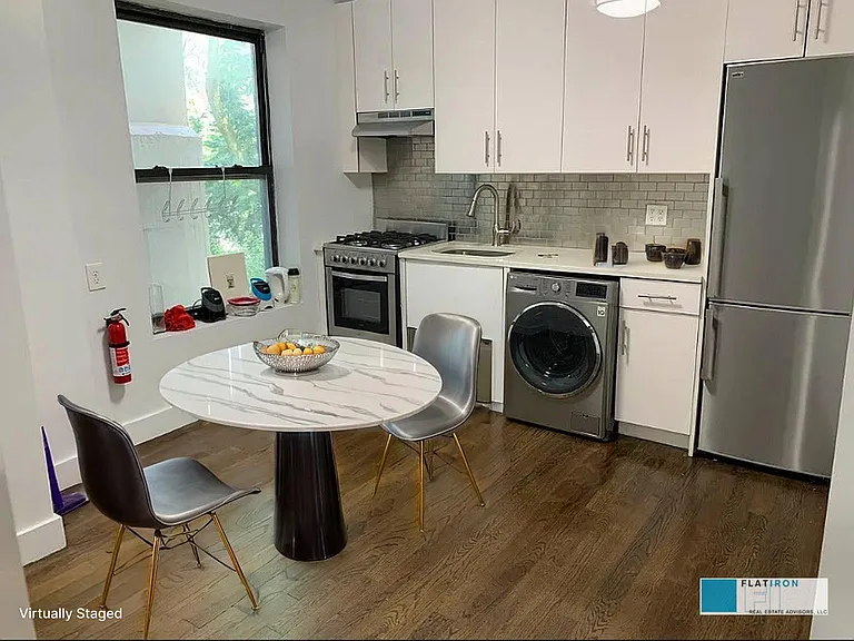 31 Bethune St #3F — Photo 3