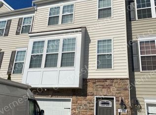 306 Tree Line Dr, Fredericksburg, VA 22405