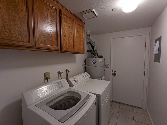 3rd image of 970 La Mesa Ter #1