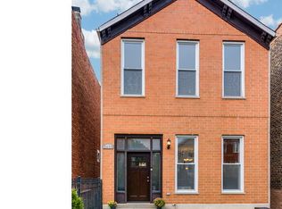 2430 W Fillmore St, Chicago, IL 60612