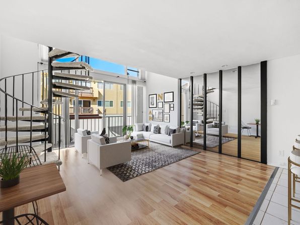 5951 Canterbury Dr Unit 22