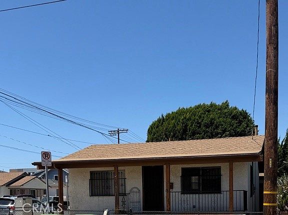 2nd image of 398 W 11th St