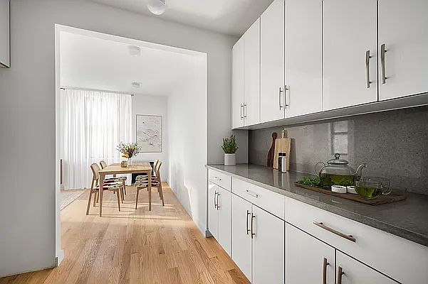 1st image of 710 Riverside Dr APT 6A