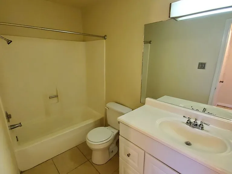 904 University Oaks Blvd #105 — Photo 11