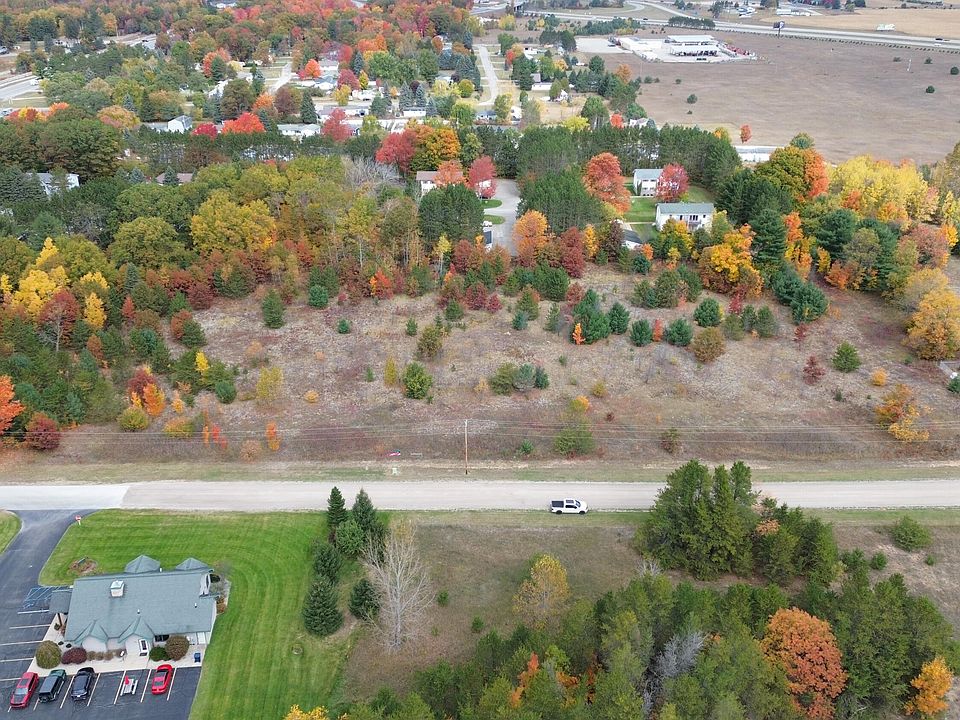 2nd image of Chestnut Ct