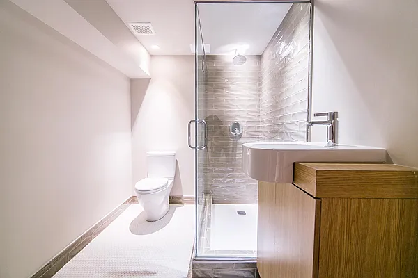 Rented by Nooklyn NYC LLC | media 38