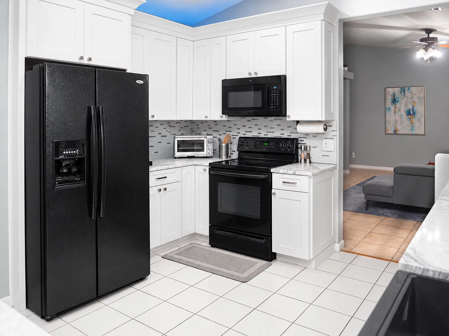 4 bed, 1675 sqft, $2,795 — Photo 4